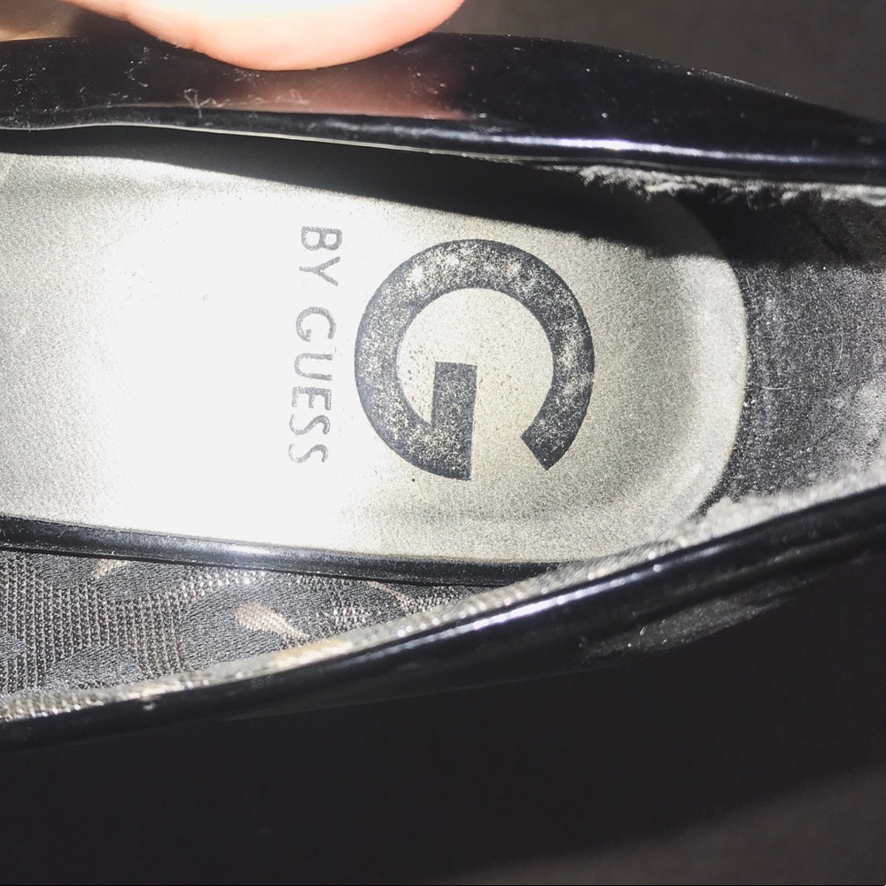 GUESS HEELS - Picture 3 of 3